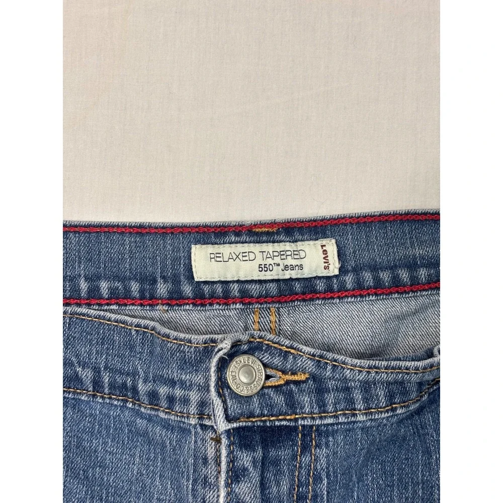 Levis levi 550